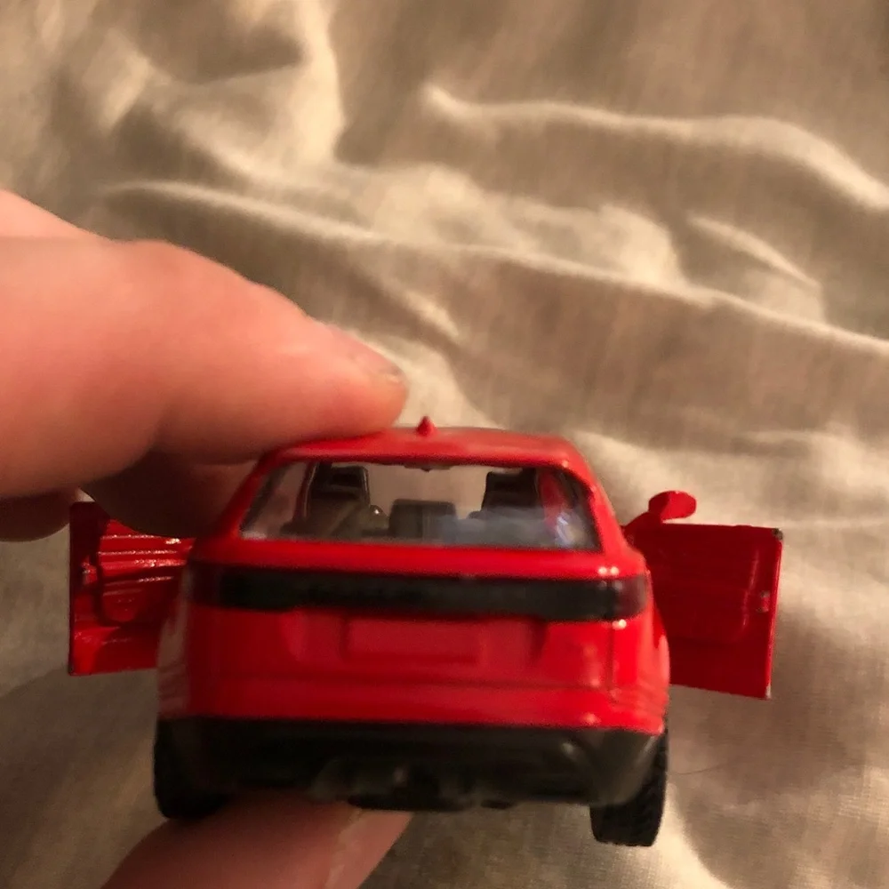 MSZ bright red